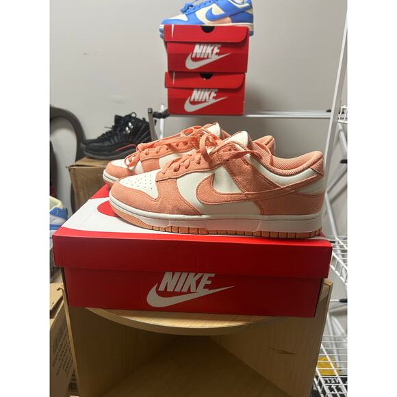Nike Dunk Low ‘Peach Suede’ Women’s 10.5 brand new in box - Picture 7 of 8
